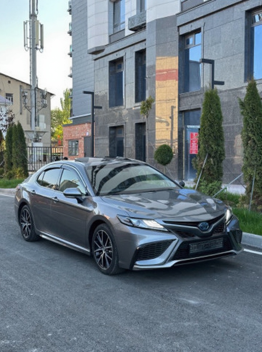 Toyota Camry 2022