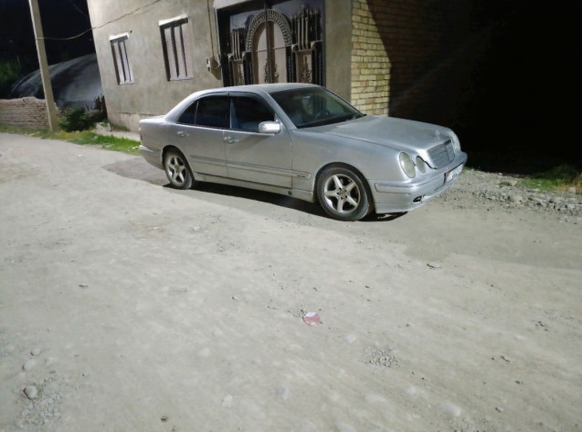 Mercedes-Benz E-Класс 2000