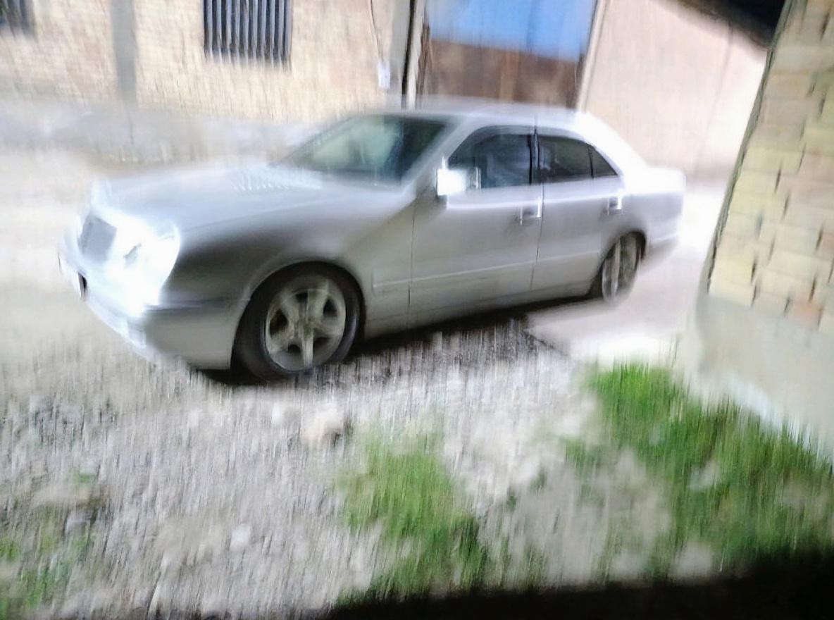 Mercedes-Benz E-Класс 2000