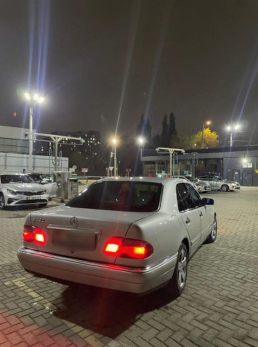 Mercedes-Benz E-Класс 1997