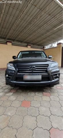 Lexus LX