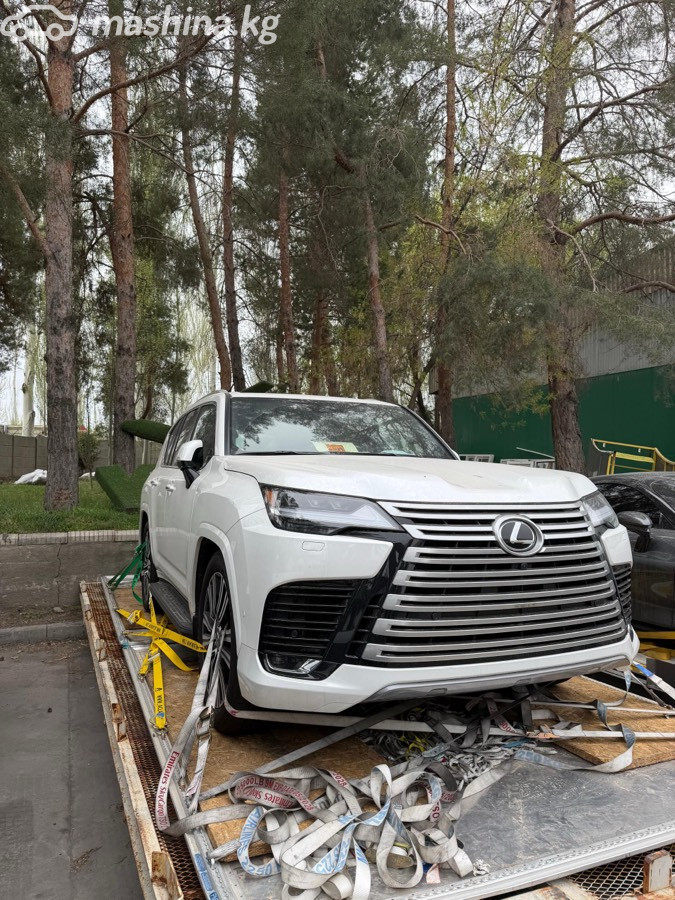 Lexus LX