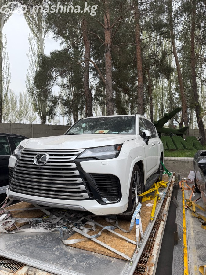 Lexus LX