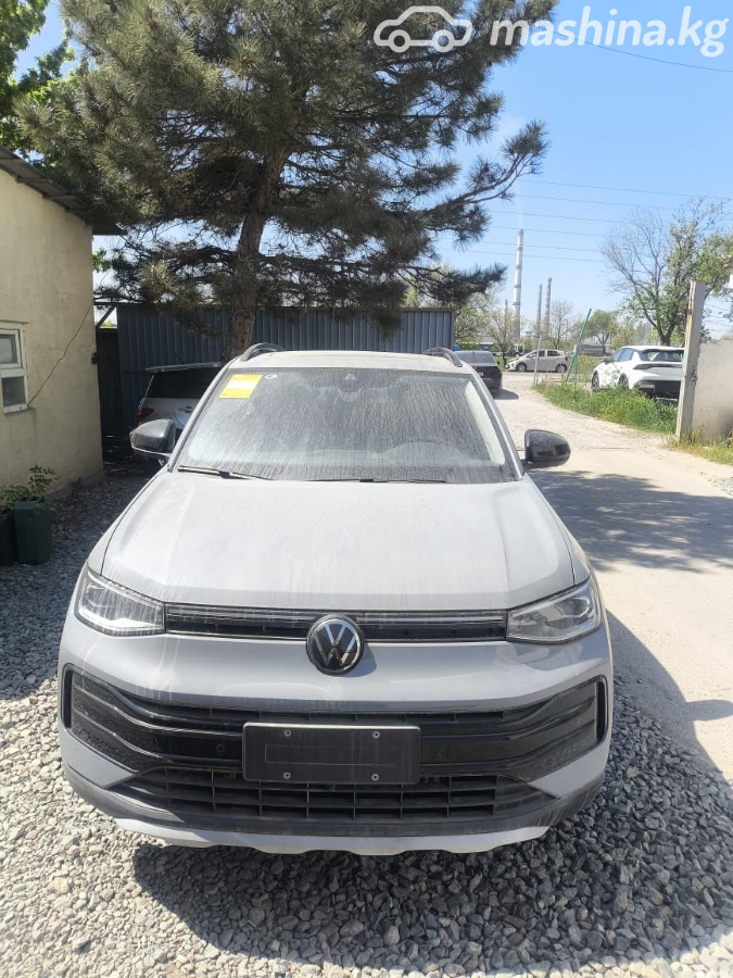 Volkswagen Tharu