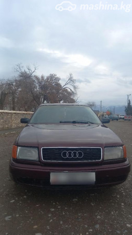 Audi 100