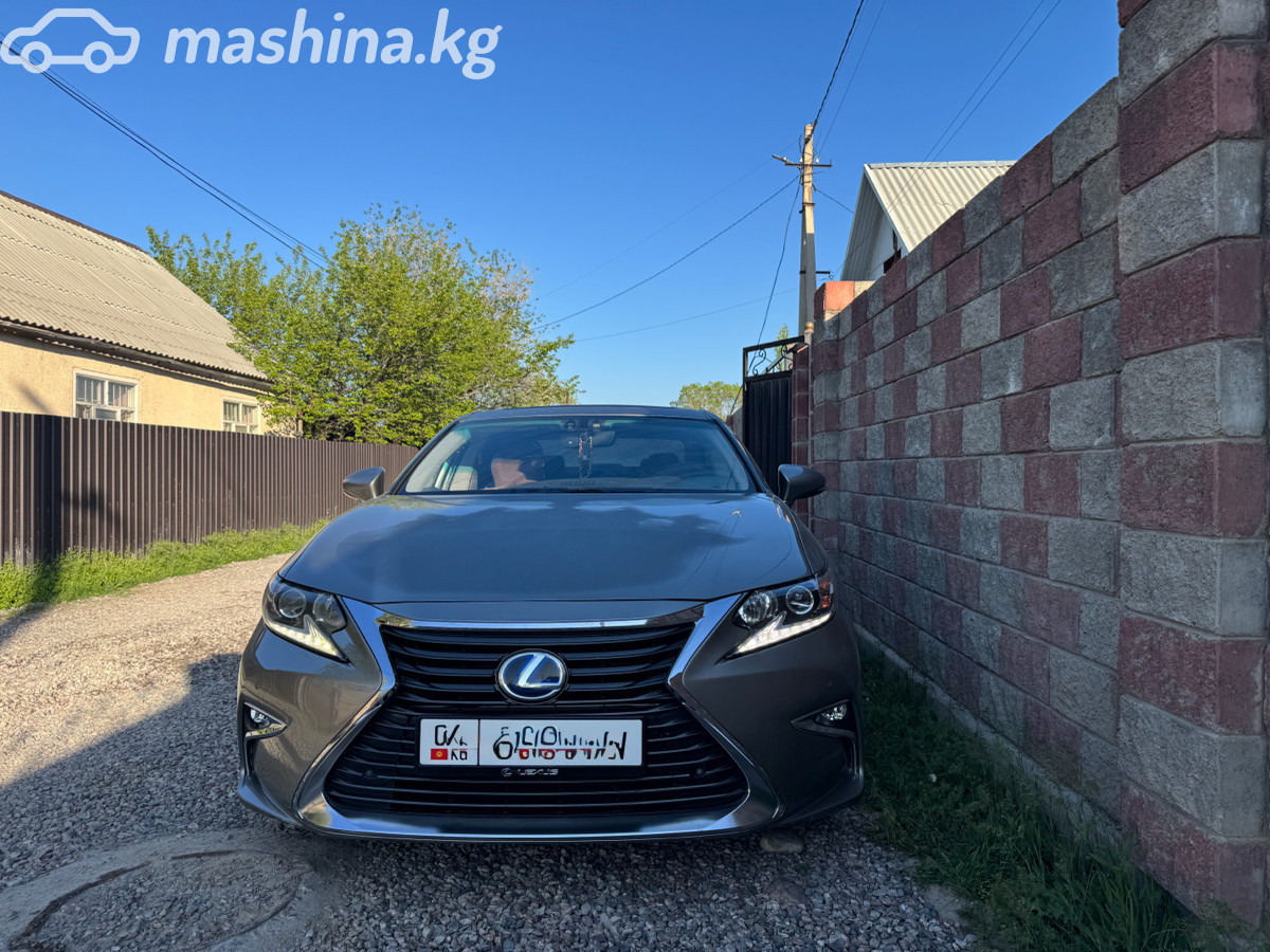 Lexus ES