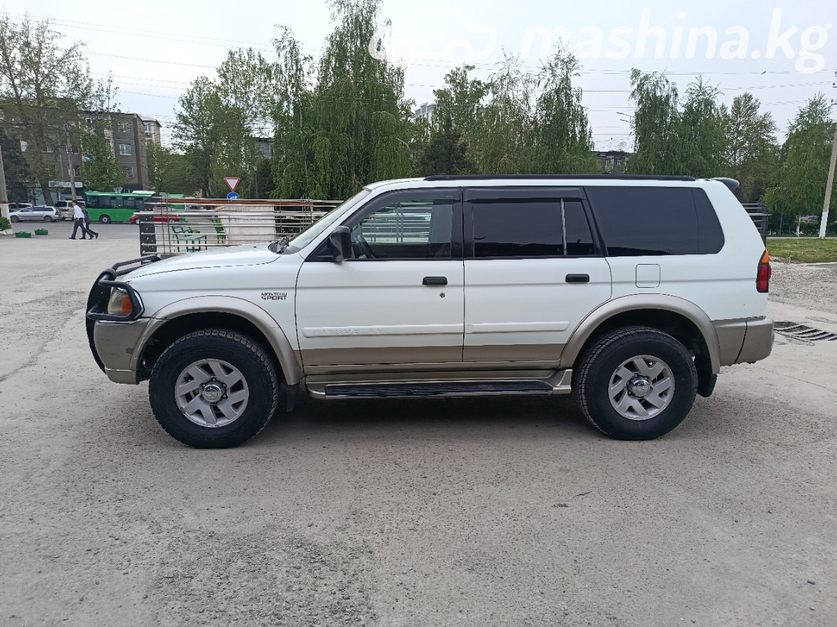 Mitsubishi Montero Sport