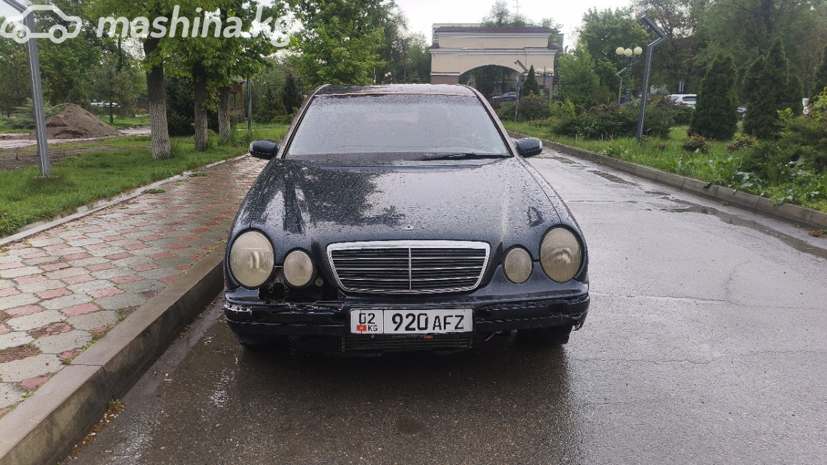 Mercedes-Benz E-Класс