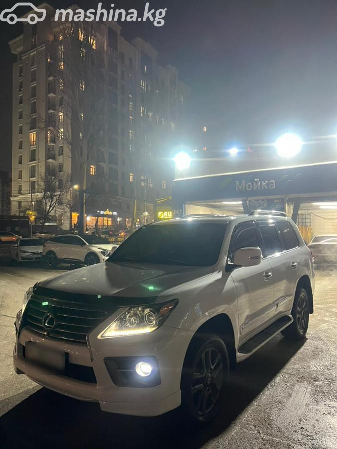 Lexus LX