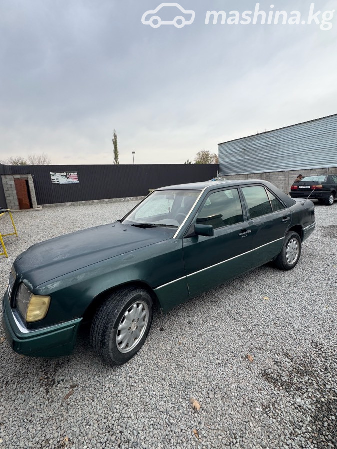 Mercedes-Benz W124