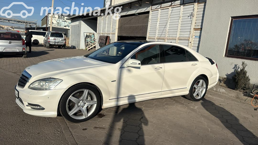 Mercedes-Benz S-Класс