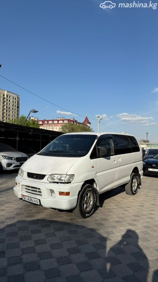 Mitsubishi Delica