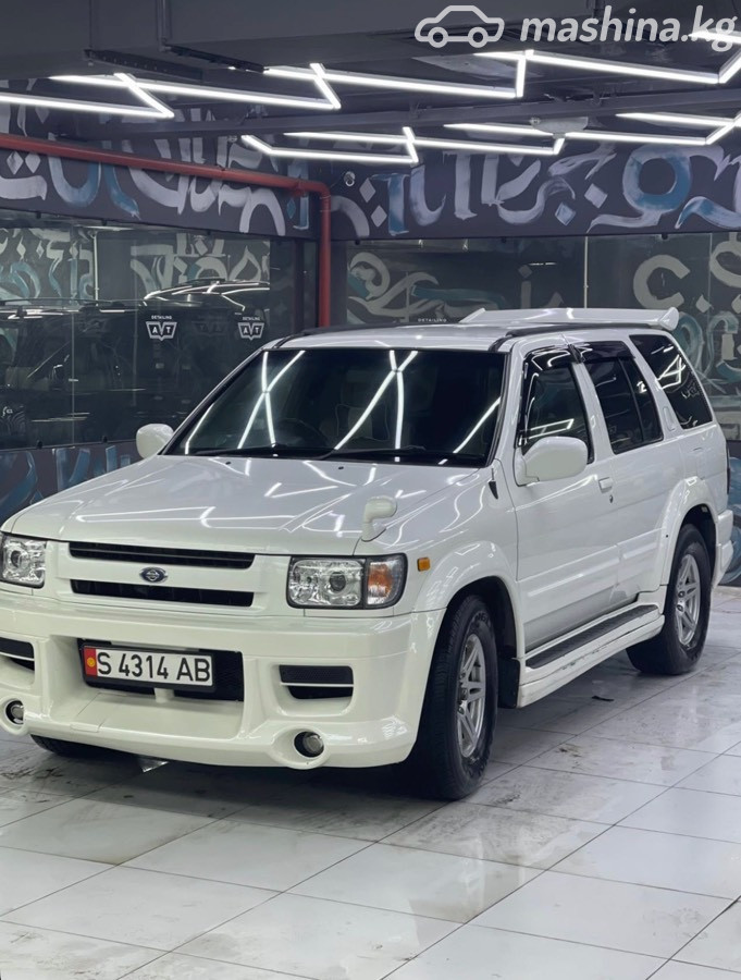 Nissan Terrano Regulus