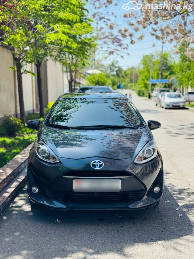Toyota Prius c
