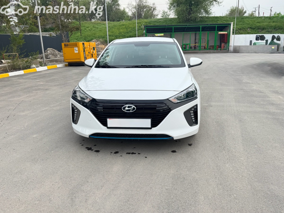 Hyundai IONIQ