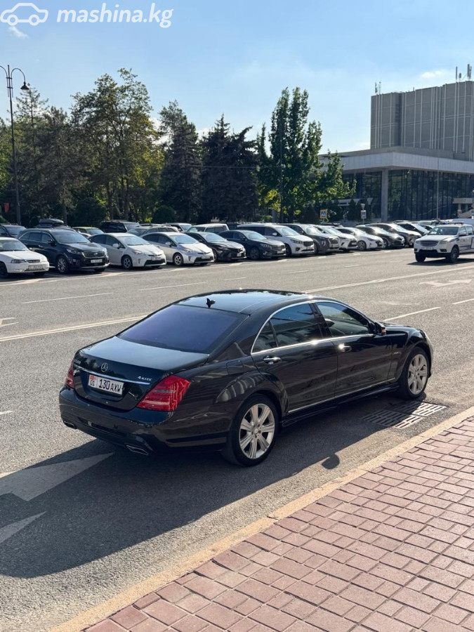 Mercedes-Benz S-Класс