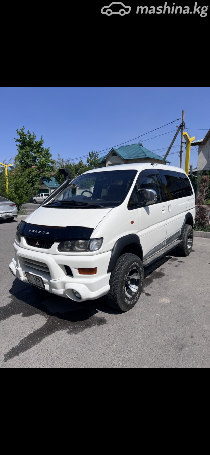 Mitsubishi Delica