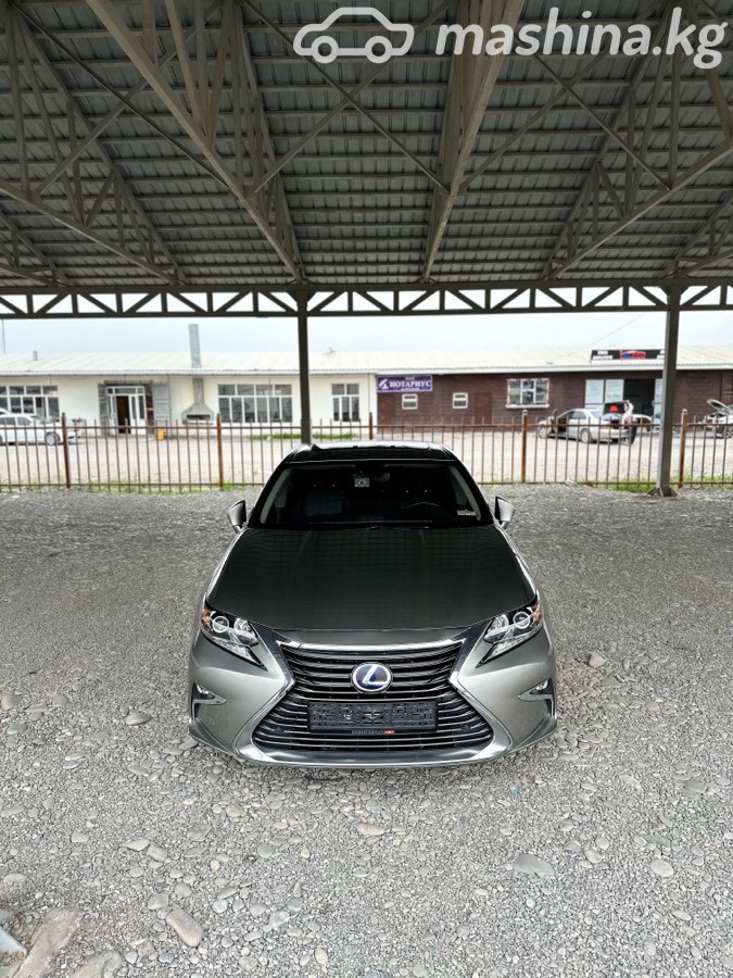 Lexus ES