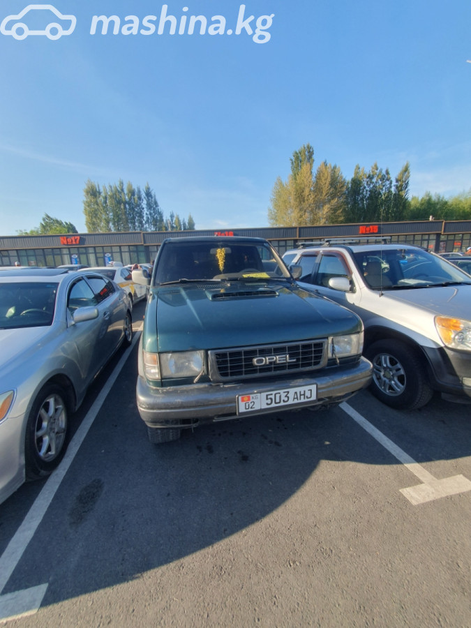 Opel Monterey