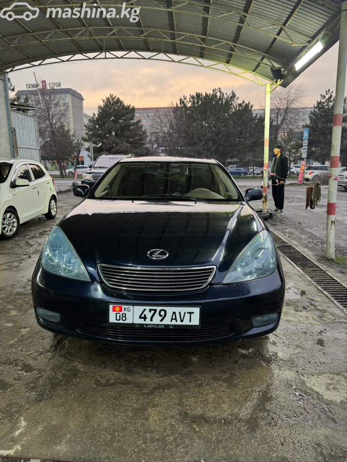 Lexus ES
