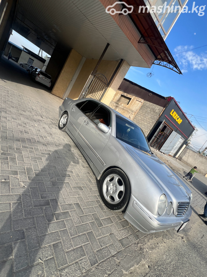 Mercedes-Benz E-Класс