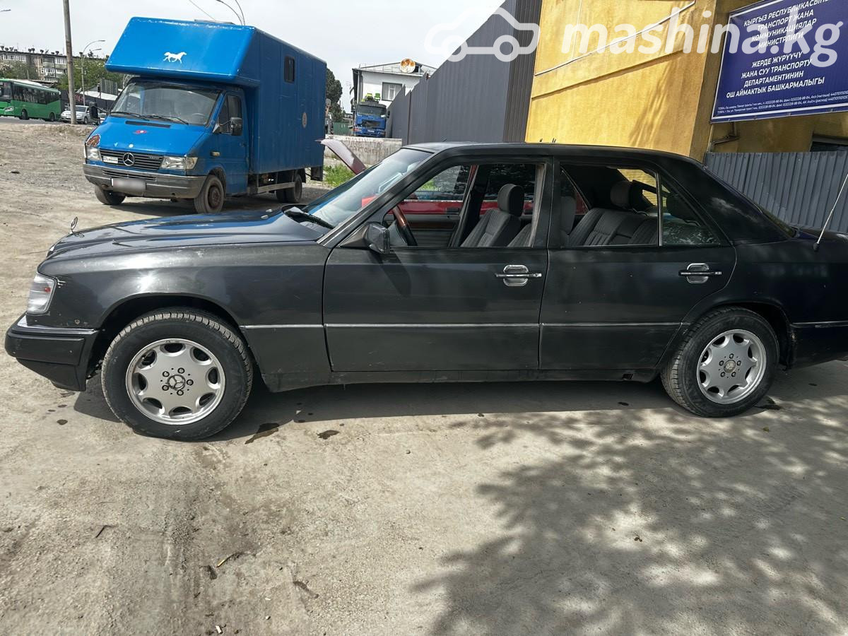 Mercedes-Benz W124