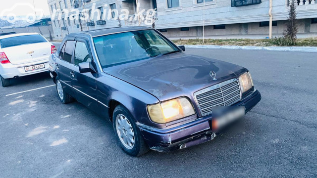 Mercedes-Benz W124