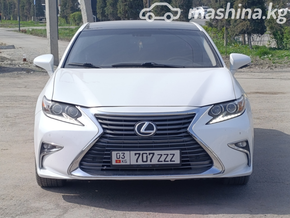 Lexus ES