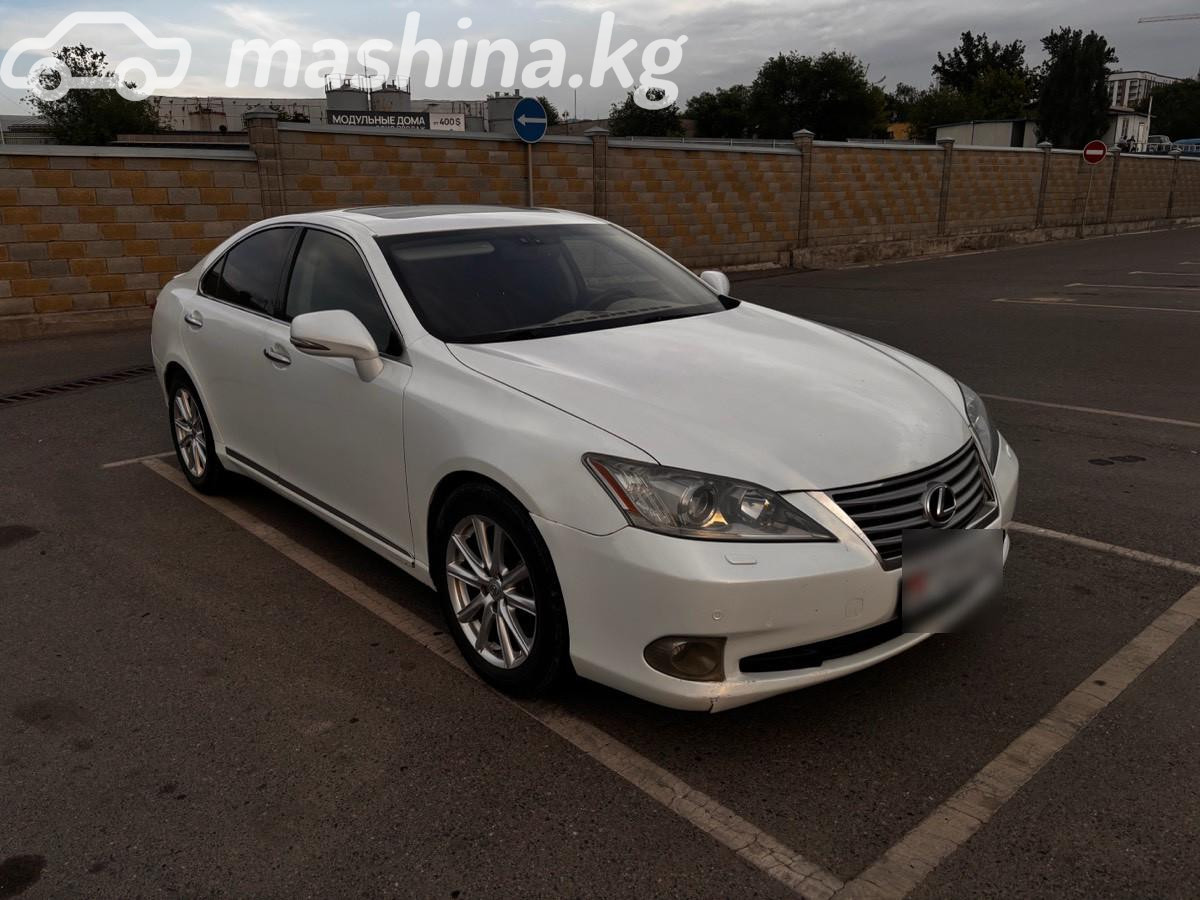 Lexus ES