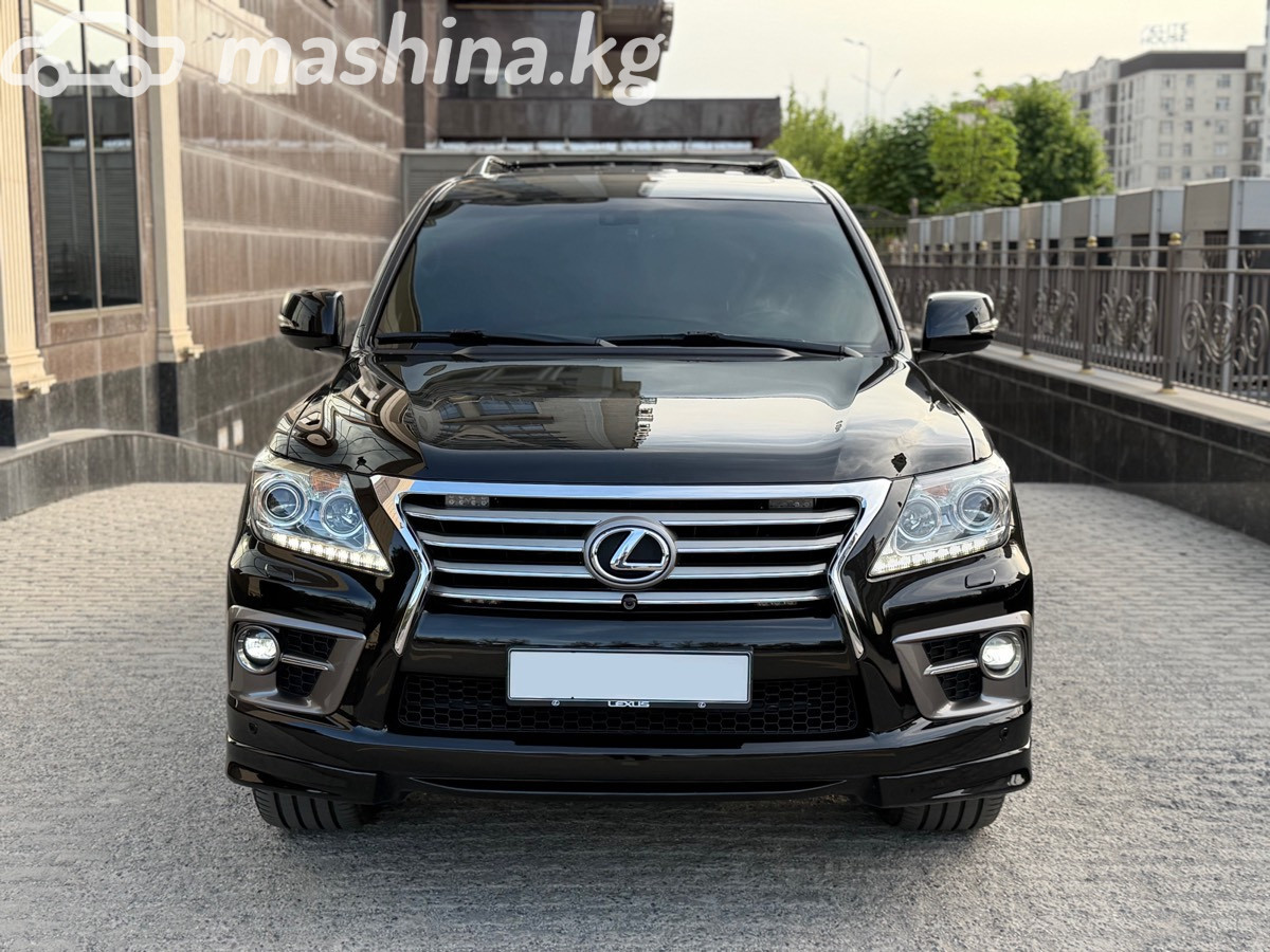 Lexus LX