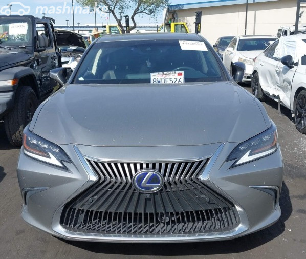 Lexus ES