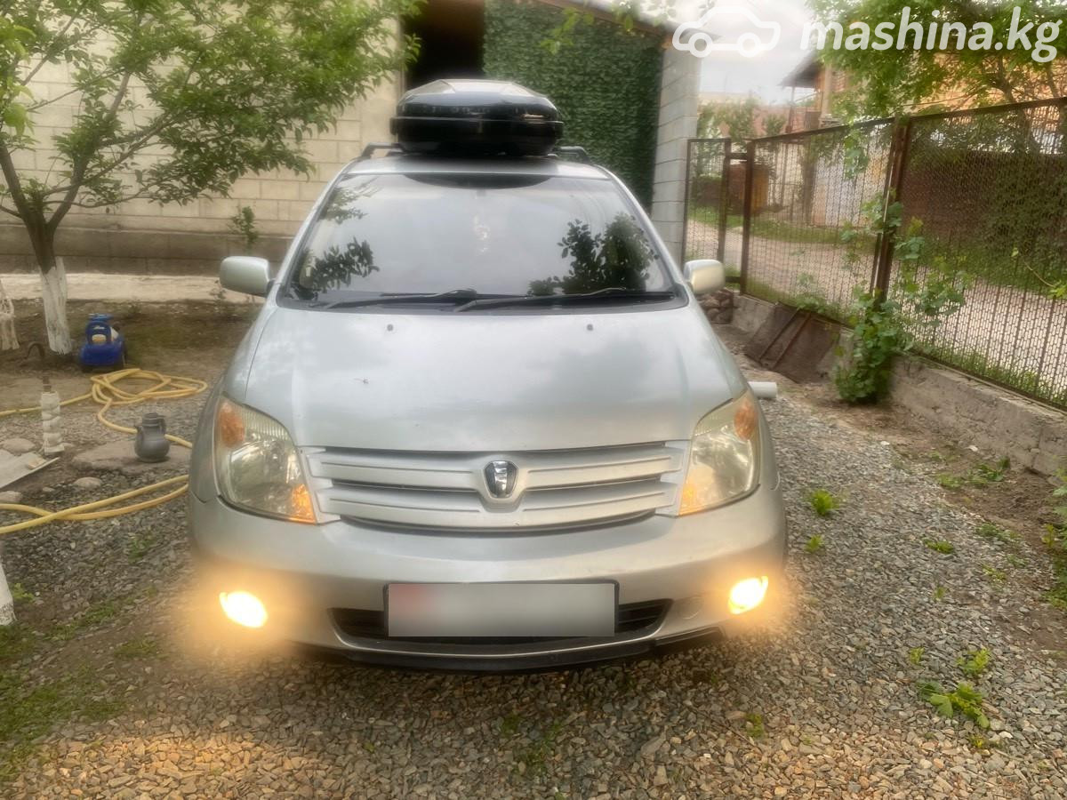 Toyota Ist