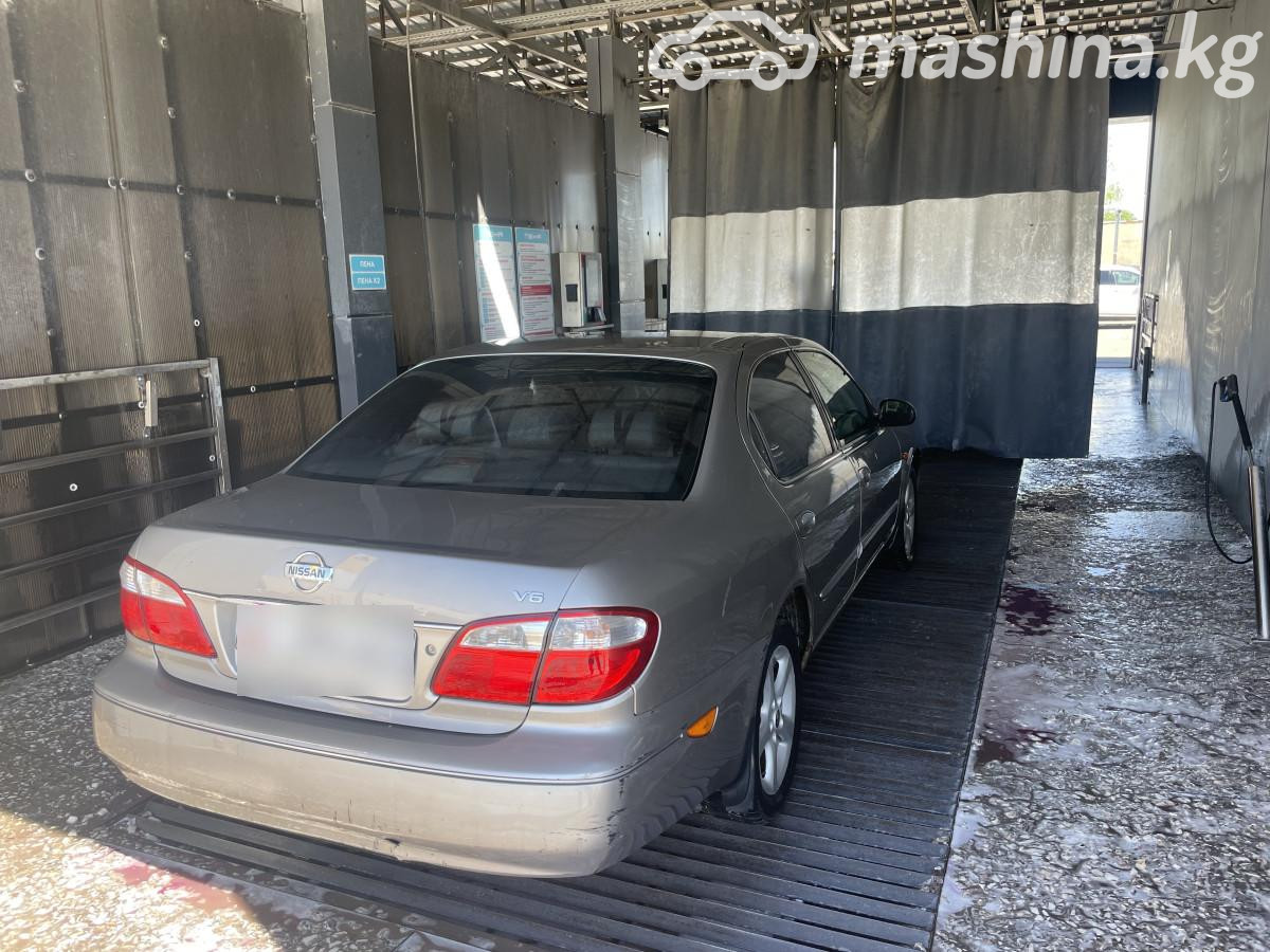 Nissan Maxima