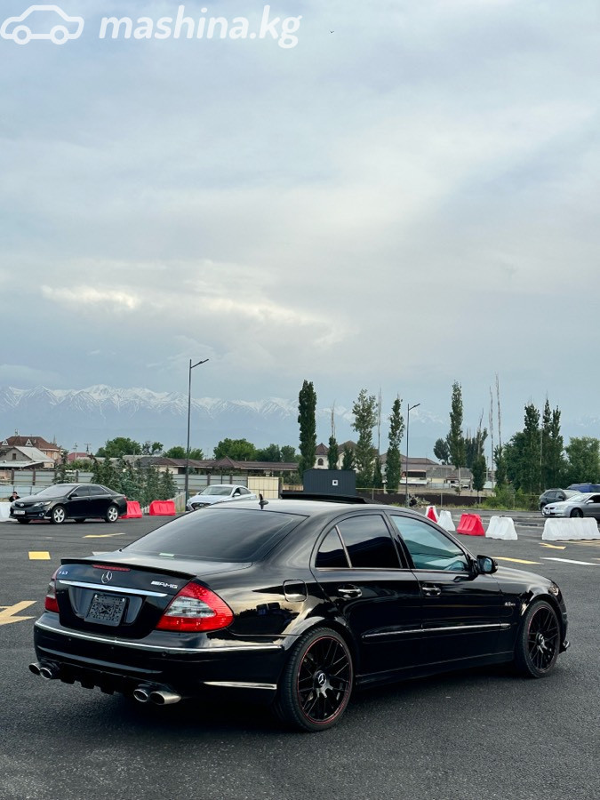Mercedes-Benz E-Класс AMG