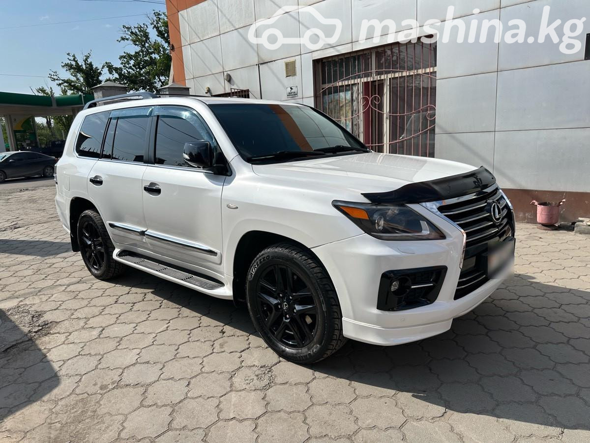 Lexus LX