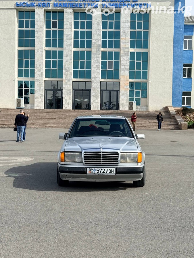 Mercedes-Benz W124