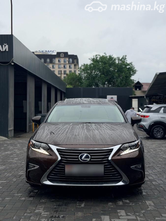 Lexus ES