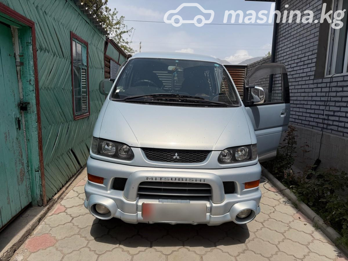 Mitsubishi Delica