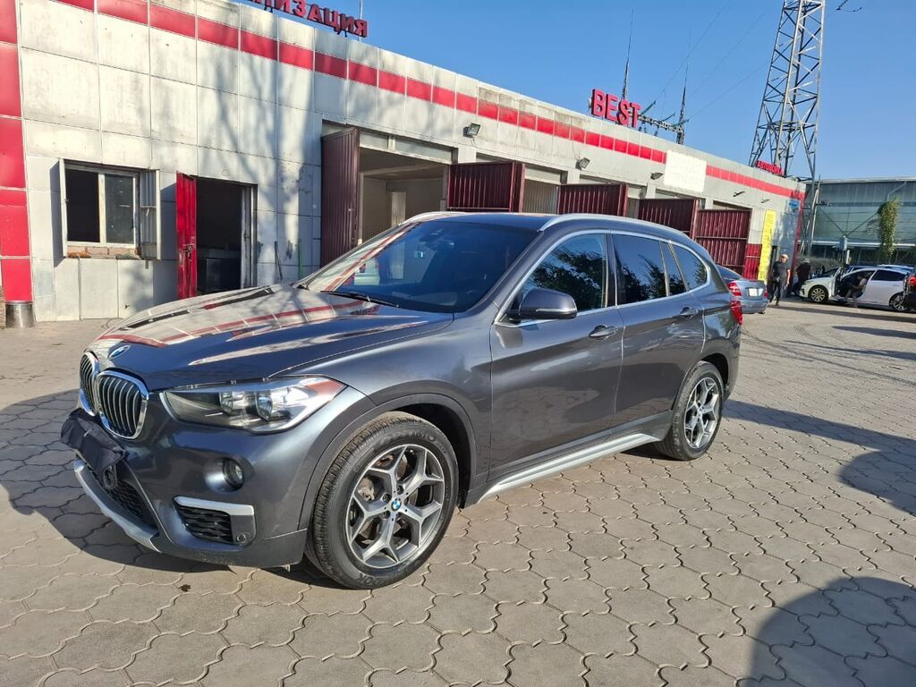 BMW X1
