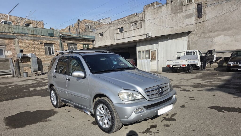 Mercedes-Benz M-Class