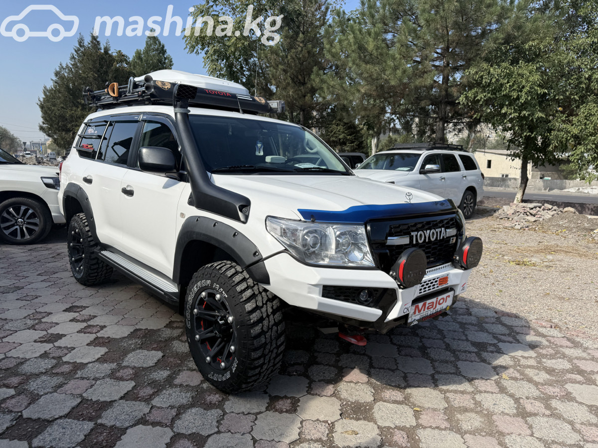 Toyota Land Cruiser 200 Series Рестайлинг 1