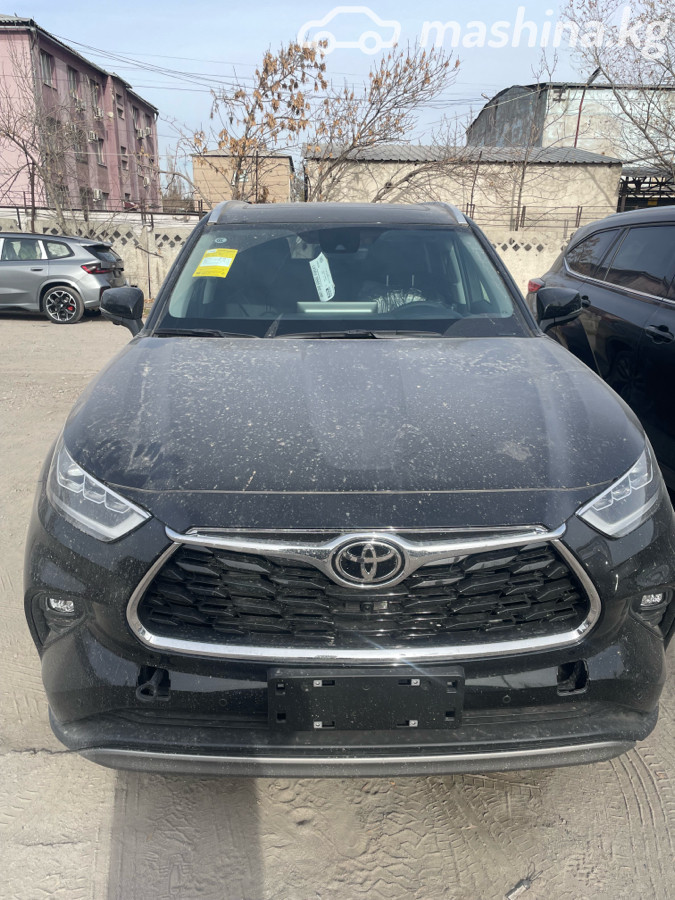 Toyota Highlander IV (U70)