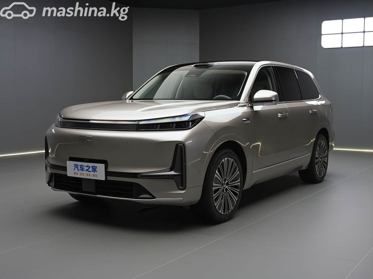 Geely Galaxy M9