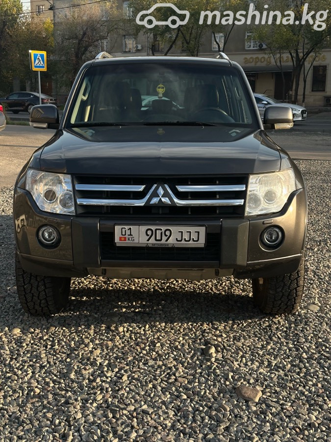 Mitsubishi Pajero IV Рестайлинг 1