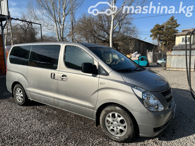 Hyundai Starex (H-1)