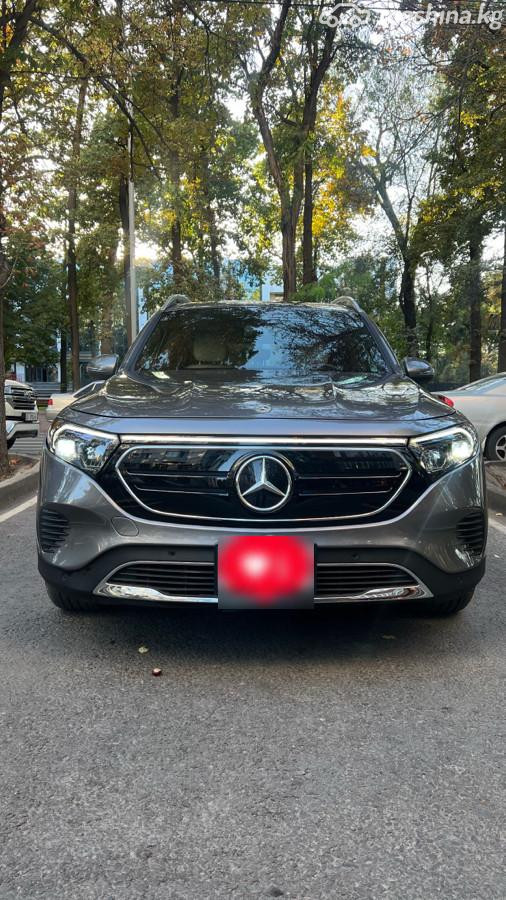 Mercedes-Benz EQB I