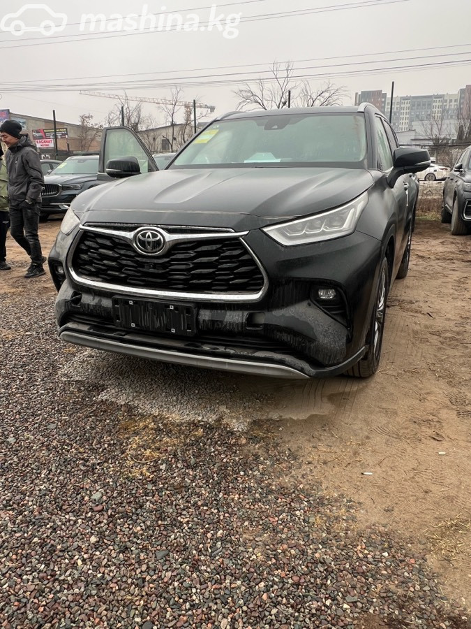 Toyota Highlander IV (U70)