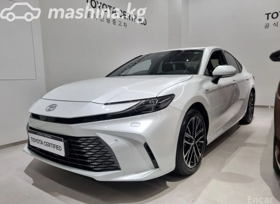 Toyota Camry IX (XV80)