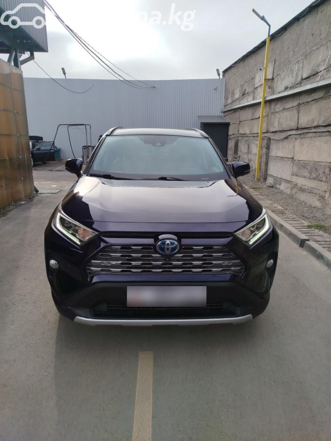 Toyota RAV4 V (XA50)