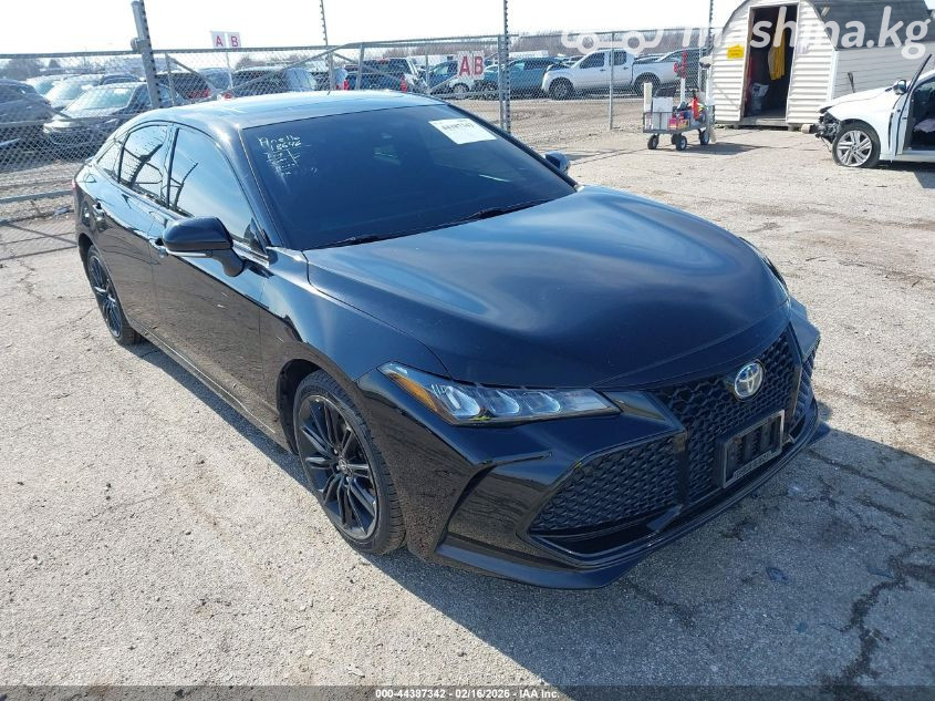 Toyota Avalon V